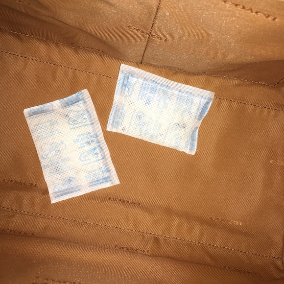 βοΈβοΈβοΈ3X HPβοΈβοΈβοΈ NWT π―% Authentic Coach Quilted Grace Satchel with Rivets - Picture 15 of 16